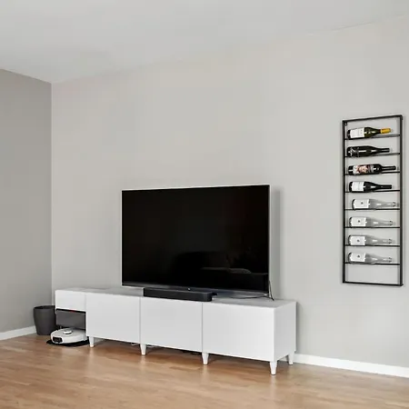 Bryggen - Modern & Stylish